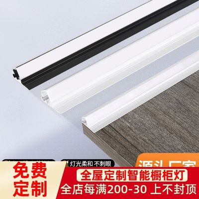 Кухонный шкаф Led Strip Ultra Bright 35000 Hrs Кабинет освещения 10W / Meter Поверхностные панели освещения Теплое белое 3500K